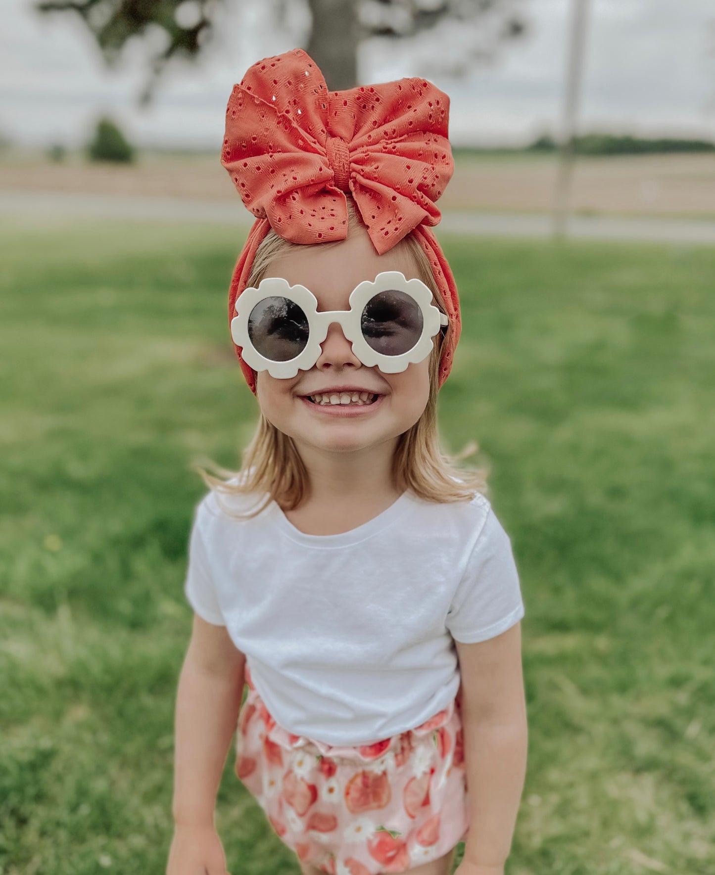 Coral | Eyelet Magnolia Bow