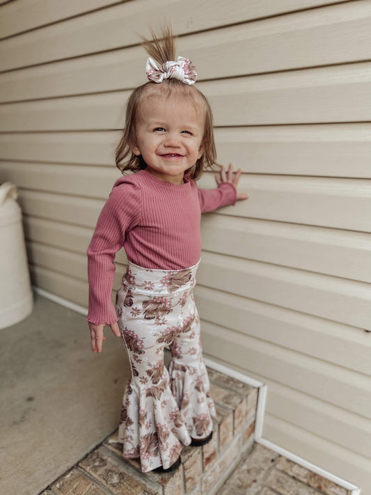 Highland Daisies | Bell Bottoms