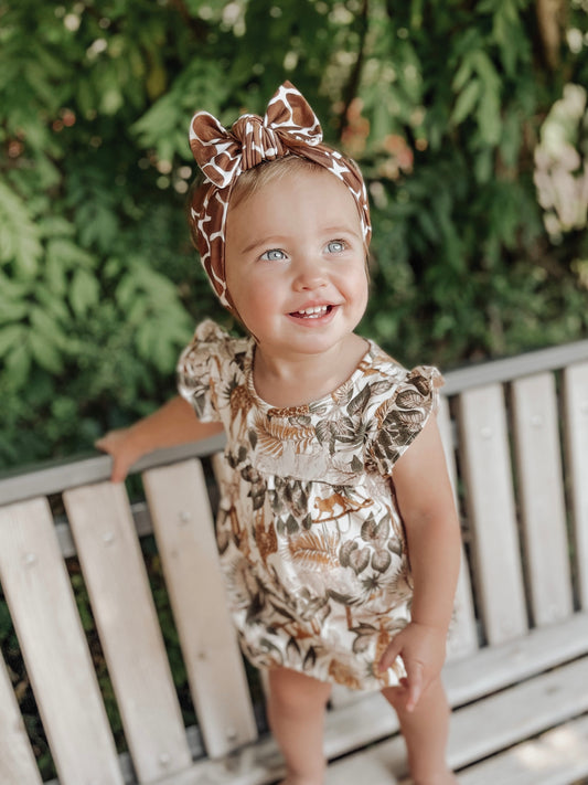 Giraffe Spots | Isla Bow